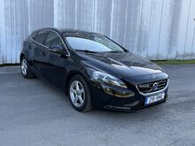 Volvo V40 Facelift SUMMUM 2.0 D2 88kW, JÄRELMAKS!