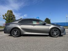 Toyotra Camry 2.5 Hybrid 12.12.2023 43000км