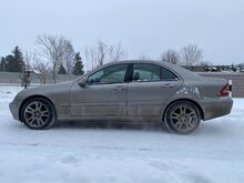 Mercedes-Benz C220CDI целиком на запчасти или на трек