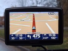 AUTO GPS TOMTOM XXL