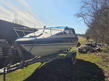 Bayliner capri 2150