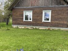 Maja privaatse asukohaga, kinnistu ja hooned