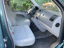 Volkswagen Caravelle 1,9 2005 (с дефектом коробки передач)