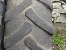 KASUTATUD REHVID 360/70  R24