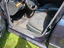 Mercedes Benz  E 220