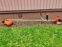 Töökindel rohutrimmer / võsalõikur ECHO SRM-220ES