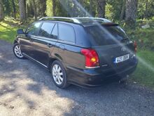Toyota Avensis T25 2.0d 85kw, manu, üv.03/2027