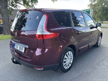 Renault Grand Scenic 7-kohta 2015a.JÄRELMAKS