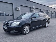 TOYOTA AVENSIS 2.2d manu, rikkalik lisavarustus