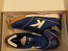 Jalgpalli sisepuutsad Kelme