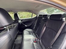 Lexus IS 220d 2008 / Mark Levinson