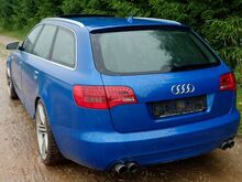 Продаётся аварийный Audi A6