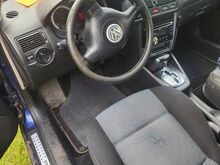 Volkswagen golf 1,9 td 96 kw aasta 2005 automaat