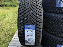 225/45 R17 Sailun ICE BLAZER SPIKE 94T/XL