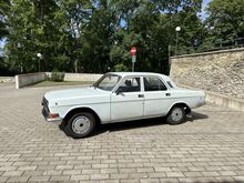GAZ 24-10