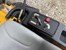 Садовый трактор/райдер Hustler Raptor 52 Kohler 24hp