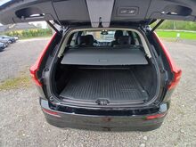 Volvo XC60 MOMENTUM 2.0D 145кВт 2022