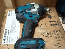 Makita DTW700