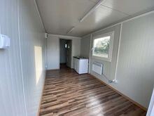 6×2.40 m container + WC, shower and kitchen