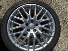 Audi 18 tolli originaal valuveljed
