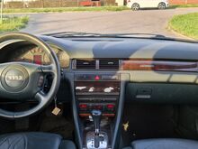 Audi A6 quattro