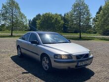 Volvo s60 2.4d manuaal reg makstud