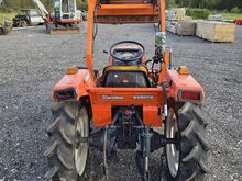 Traktor KUBOTA L1-195 koos frontaallaaduriga