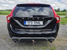 Volvo V60 2.4 162kW Twin Engine R-Design Facelift