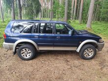 Mitsubishi Pajero 2.5 73кВт