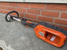 Husqvarna 325iLK kombitrimmer + pinnaseääristaja