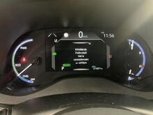 ⭐⭐ 2022 Toyota Yaris Cross 1.5 Bi-tone Hybrid ⭐⭐