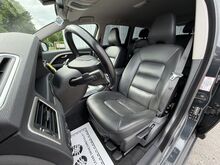 Volvo V70 Momentum 2.0 R5 D3 120kW, JÄRELMAKS!