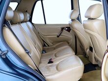 Mercedes-Benz ML 320