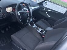 Ford S-max 7 kohta