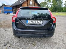 Volvo V60 MOMENTUM 2.0 D 120kW 2011A