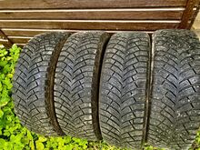 215/60/16” Michelin шипованные шины
