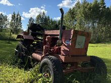 Трактор и прицеп