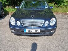 Mercedes Benz  E 220