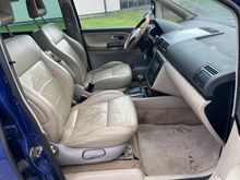 Volkswagen Sharan 1,9 TDI 85kw, 7 KOHTA