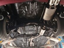 Антикоррозийная обработка днища  автомобиля