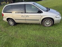 Müüa Chrysler voyager 2.8 110kw 2007a Automaat