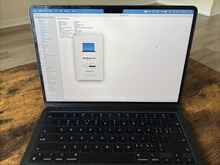 MacBook Air M2 · 13.6" · Midnight · 256GB + gar