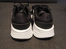 Adidas tossud