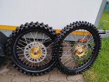 KTM veljed liiva rehvidega