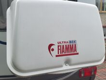 Fiamma Ultra-box 320
