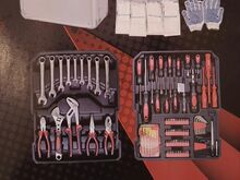 UUS TÖÖRIISTAKOMPLEKT ALUMIINIUMKOHVRIS