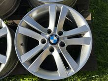 BMW veljed