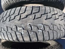 205/65R16 шипованные шины 4 шт.