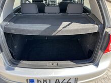 Volkswagen Golf 1,6 75кВт АВТОМАТ