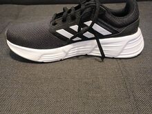 Adidas tossud